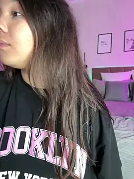 LushBySofa live sex cam