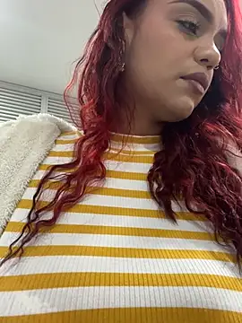 Sara-77 webcam