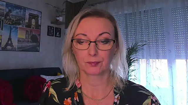 vanessa_chat