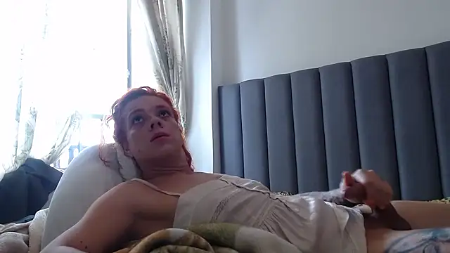 saara_johnson496 webcam