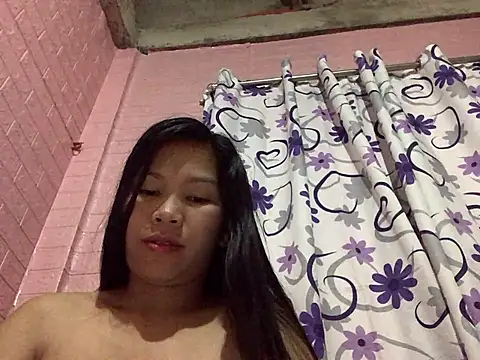 Cleo17 webcam