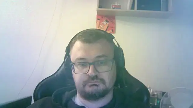 SirAbuser webcam