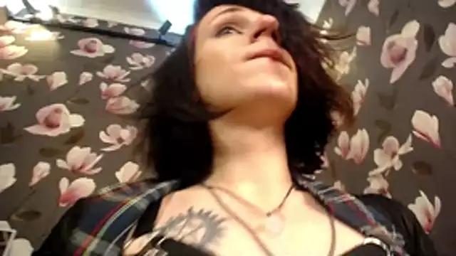 MickeQuinee webcam