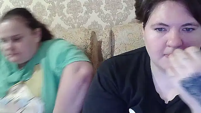 EmmaXKristall webcam