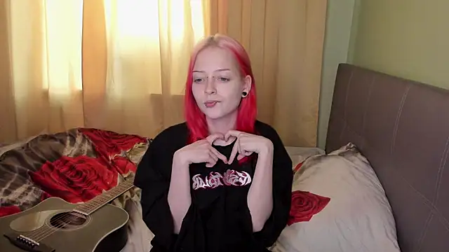 PetiteLia_ webcam