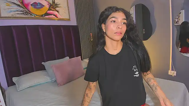 LauraAristizabal webcam
