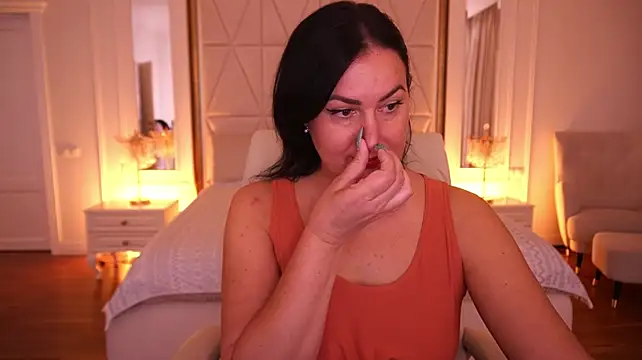 VelvetLuck webcam