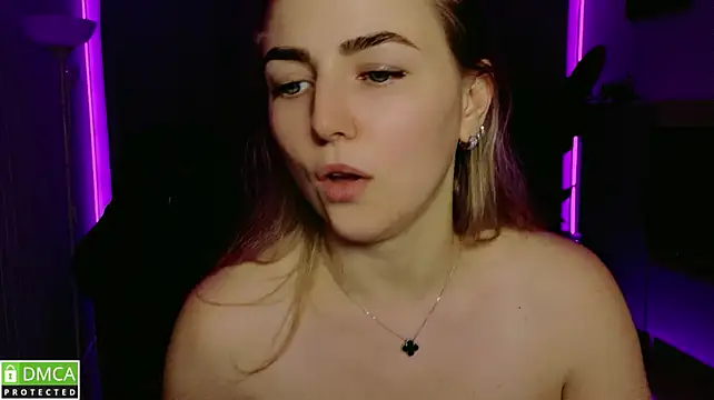 Mira_Mermayd webcam