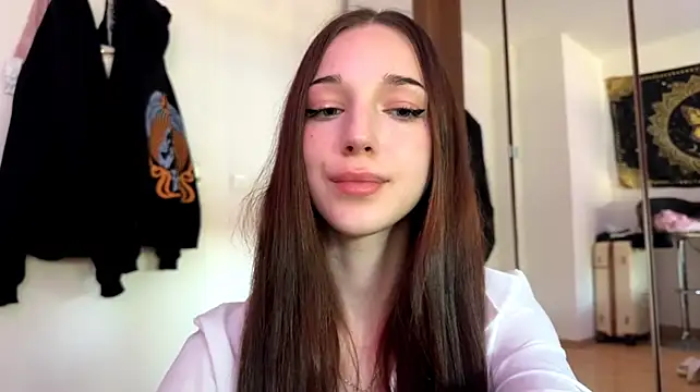 AntoninaErtle webcam