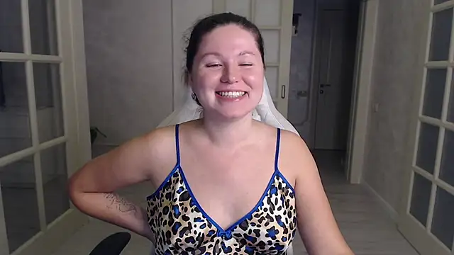 LondonMiley webcam