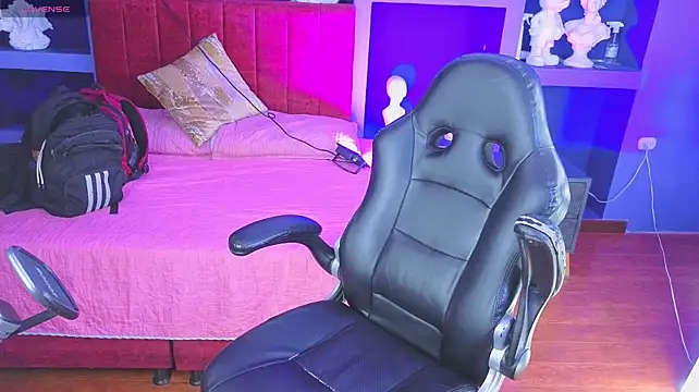 _sharlotte777 webcam