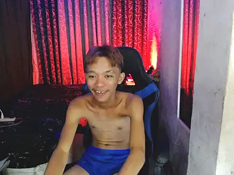 Innocentfucker webcam