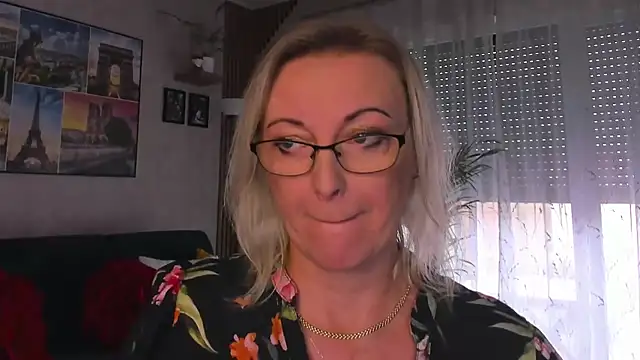 vanessa_chat webcam