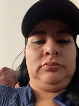 Abril_Luv webcam