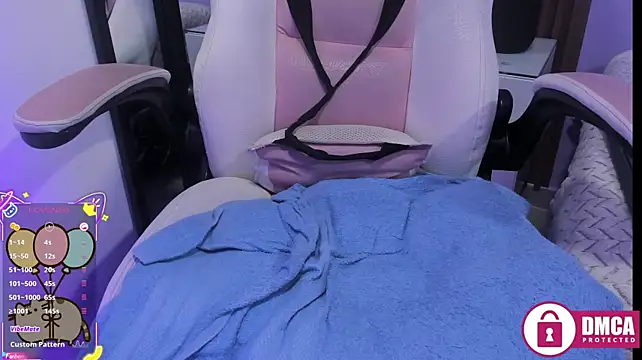 ana_gadot webcam