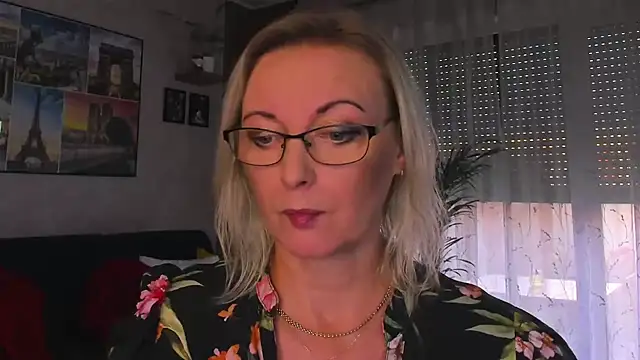 vanessa_chat