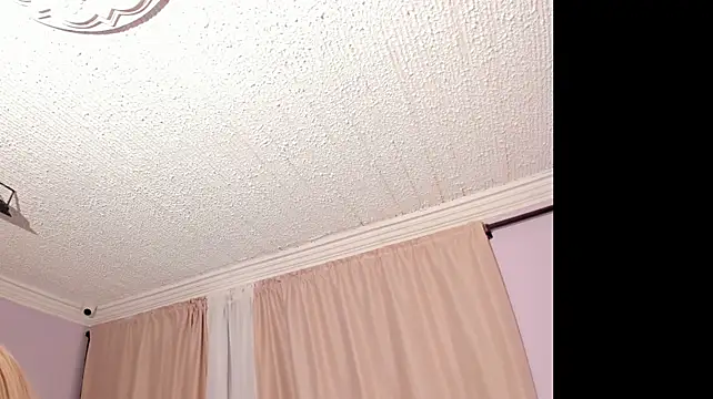 Kate_bunny_ webcam
