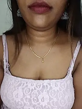 Tamil_kavinila webcam
