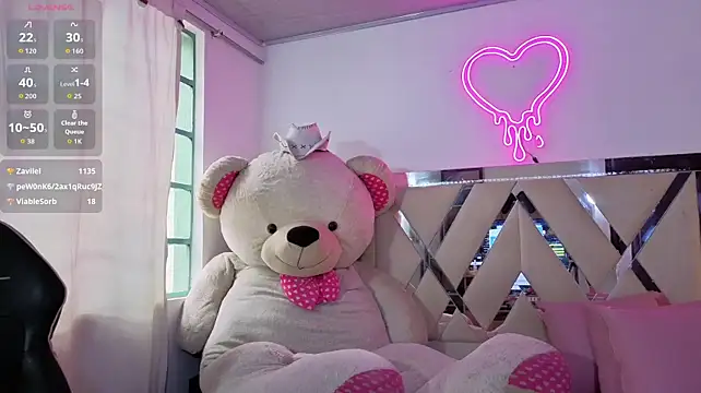 MILAH_TAY webcam