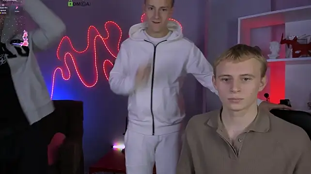 noah_nero