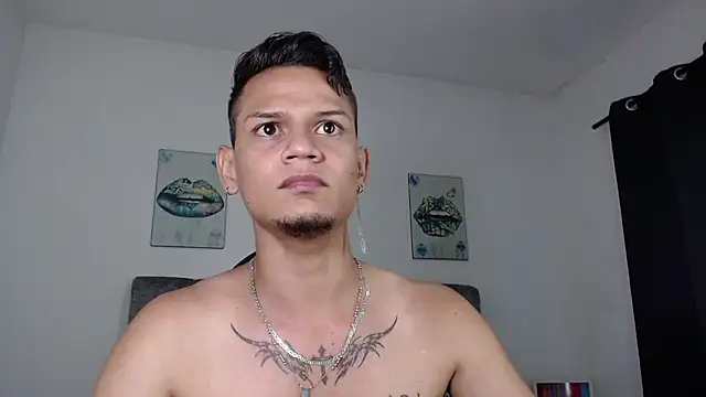 axcel_boy_ webcam