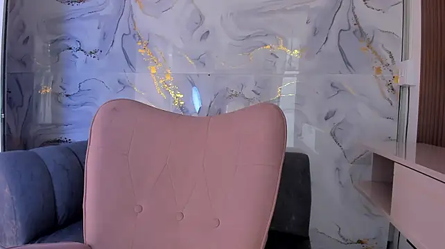AlondraEvans webcam