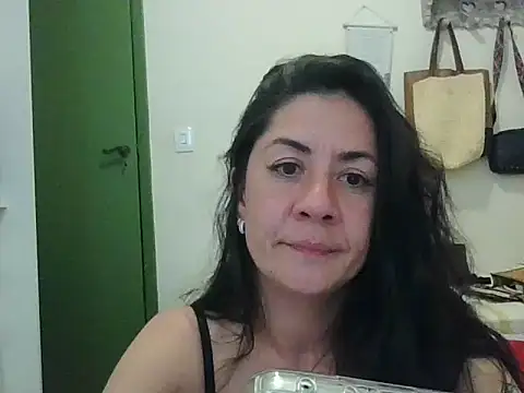 laralaven live cam preview