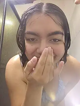 julisaenz webcam