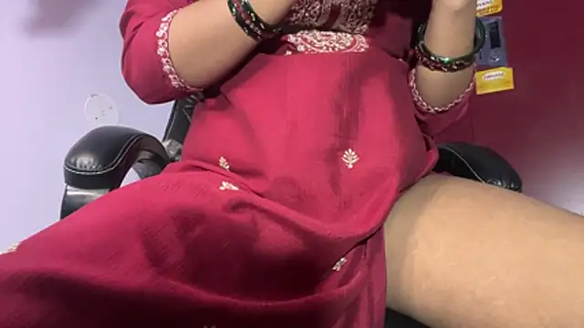 Telugu_angel21 webcam