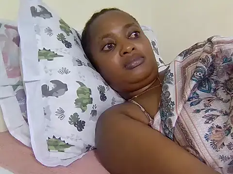 sexiestqueen2 webcam