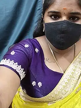 Tamil-Soundharya