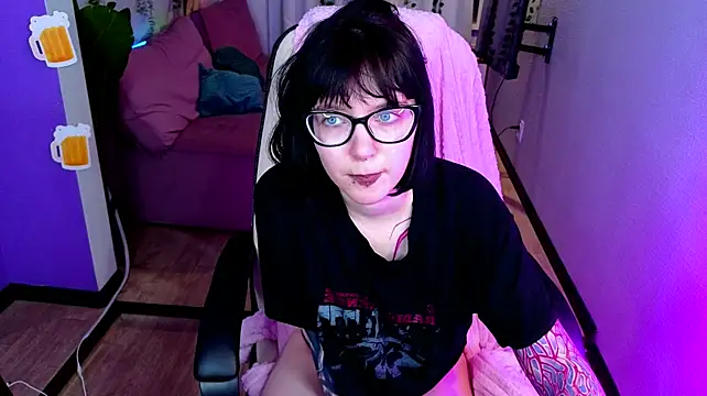 HazelTompson webcam