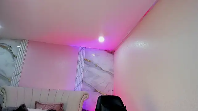 EmmaStonns webcam