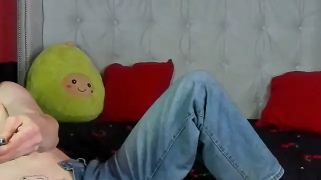 CutieKai_ webcam