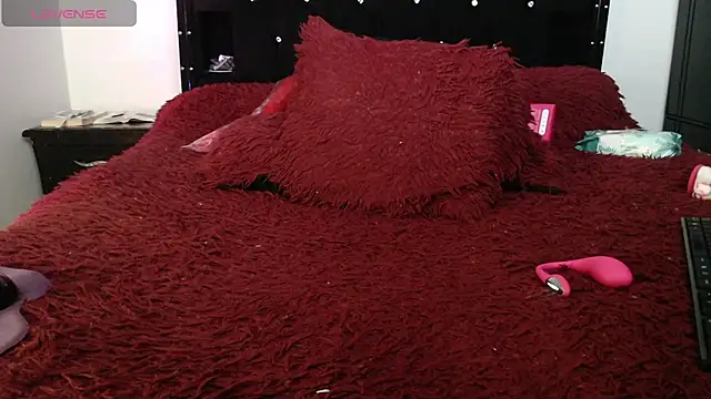 Juli_Dolce webcam