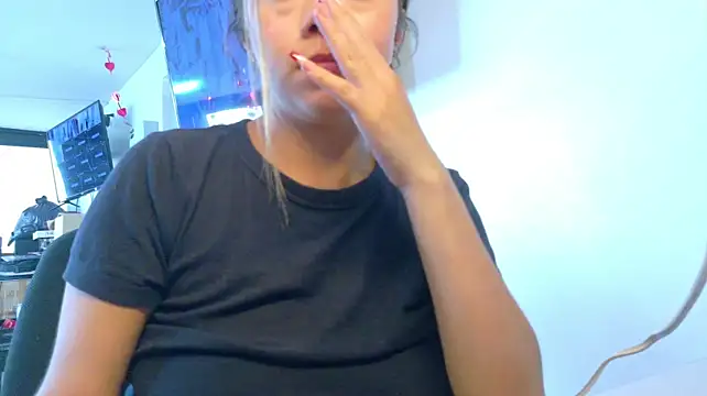 Sara_Harris7 webcam