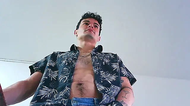 jhohannes-maximo live cam on StripChat