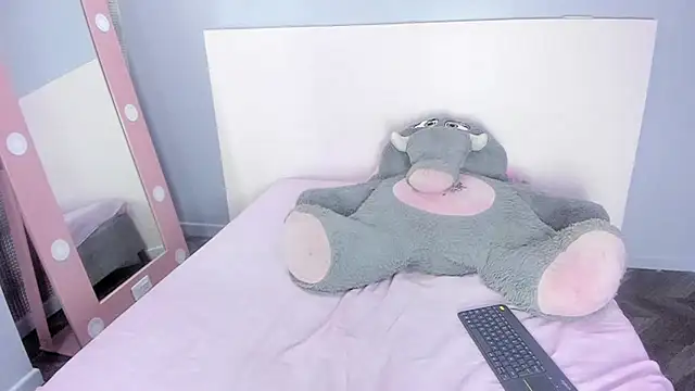 Michelle_Vixen webcam