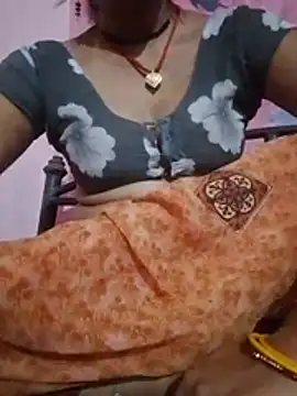 Roshnibhabhi9696 webcam