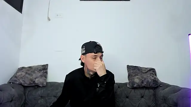 JackGriffin_ live cam on StripChat