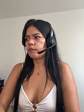 Cherryblazexoxo webcam
