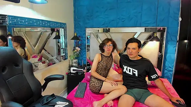Oven_And_Jav webcam