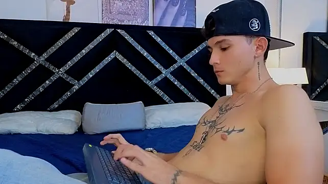 Axel_Ryder webcam