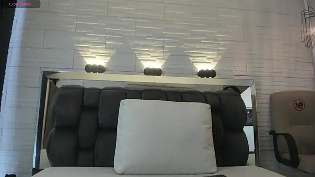 bella_dunne webcam