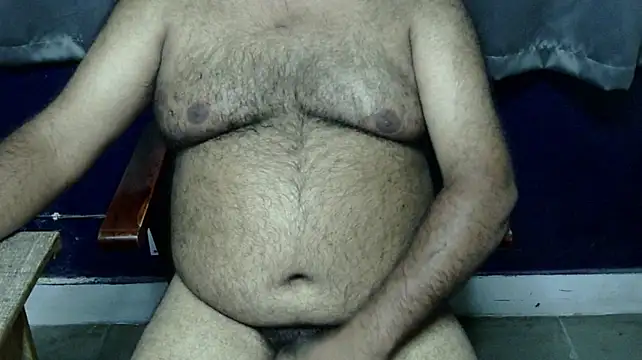 hairysubcub_70 live cam on StripChat