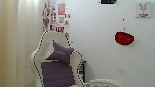 InocentHeaven1 webcam