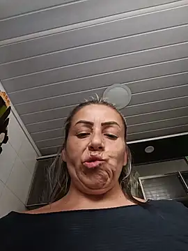 maynor_1998 live cam