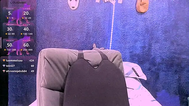 NinaYellow webcam