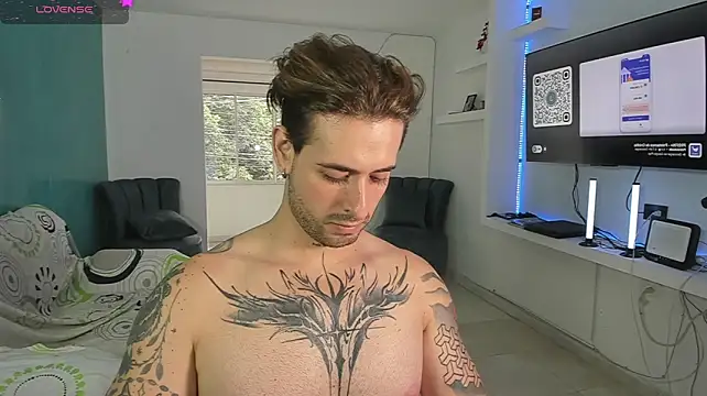 Ares_blue webcam
