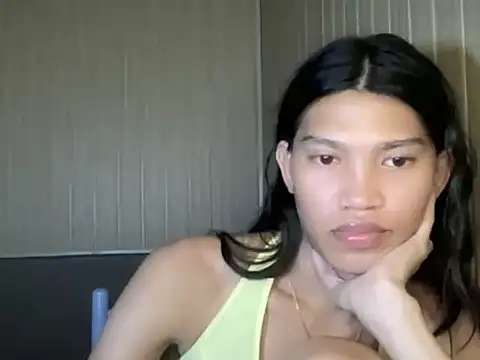 Yourgoddess_jayve webcam